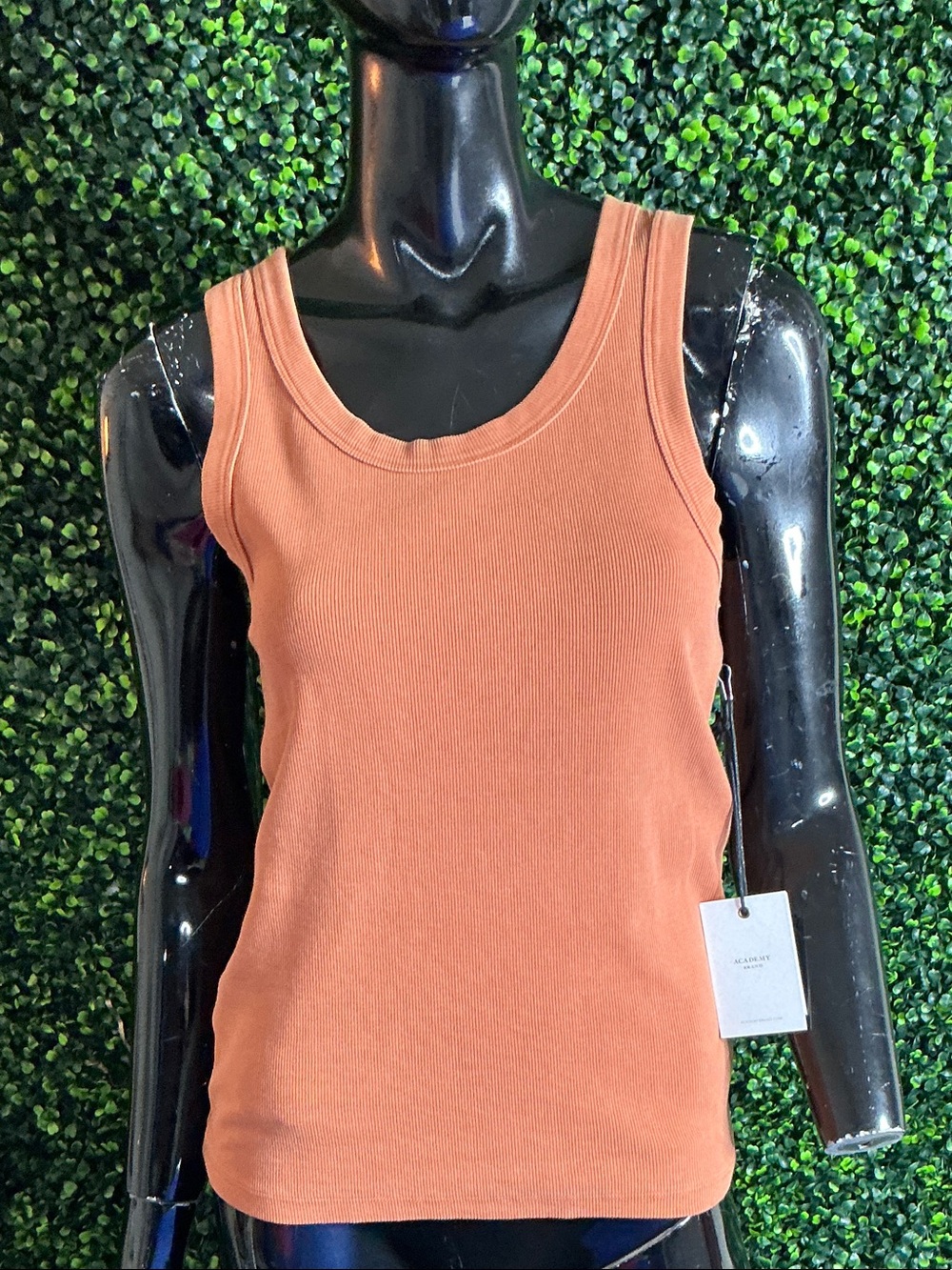 Women's Ribbed Scoop Neck Tank - Rust
